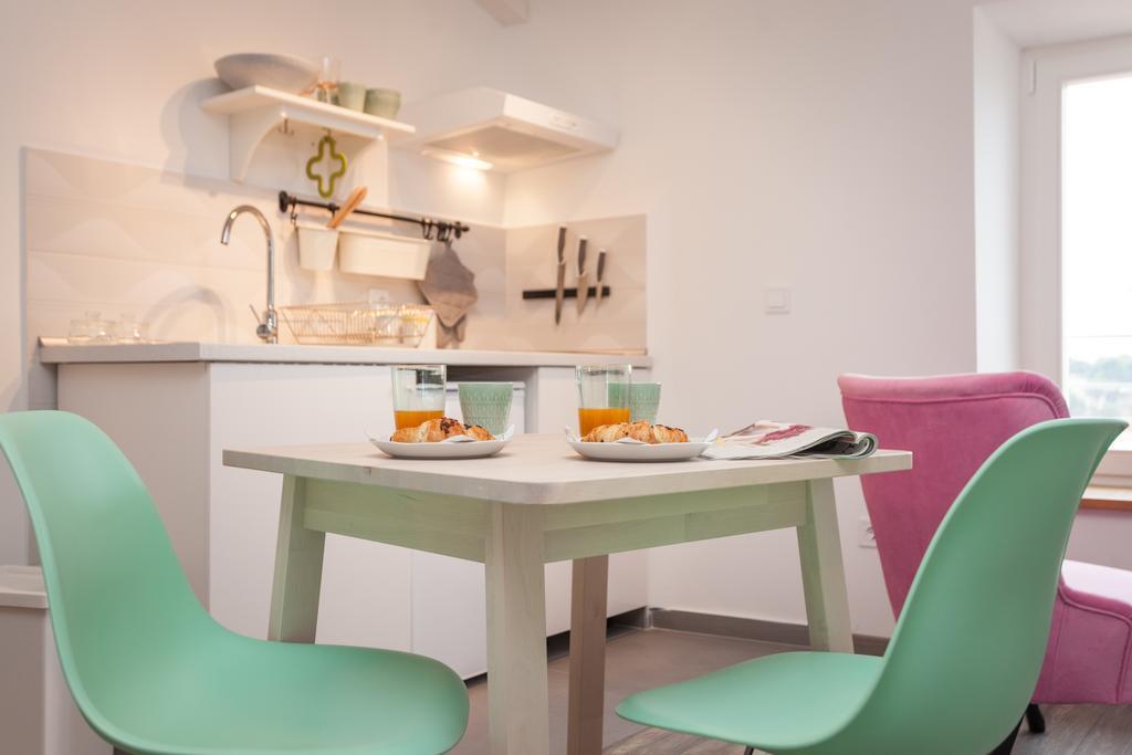 Apartments And Rooms Hey Ровинь Экстерьер фото