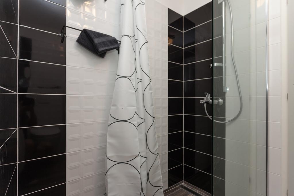 Apartments And Rooms Hey Ровинь Экстерьер фото